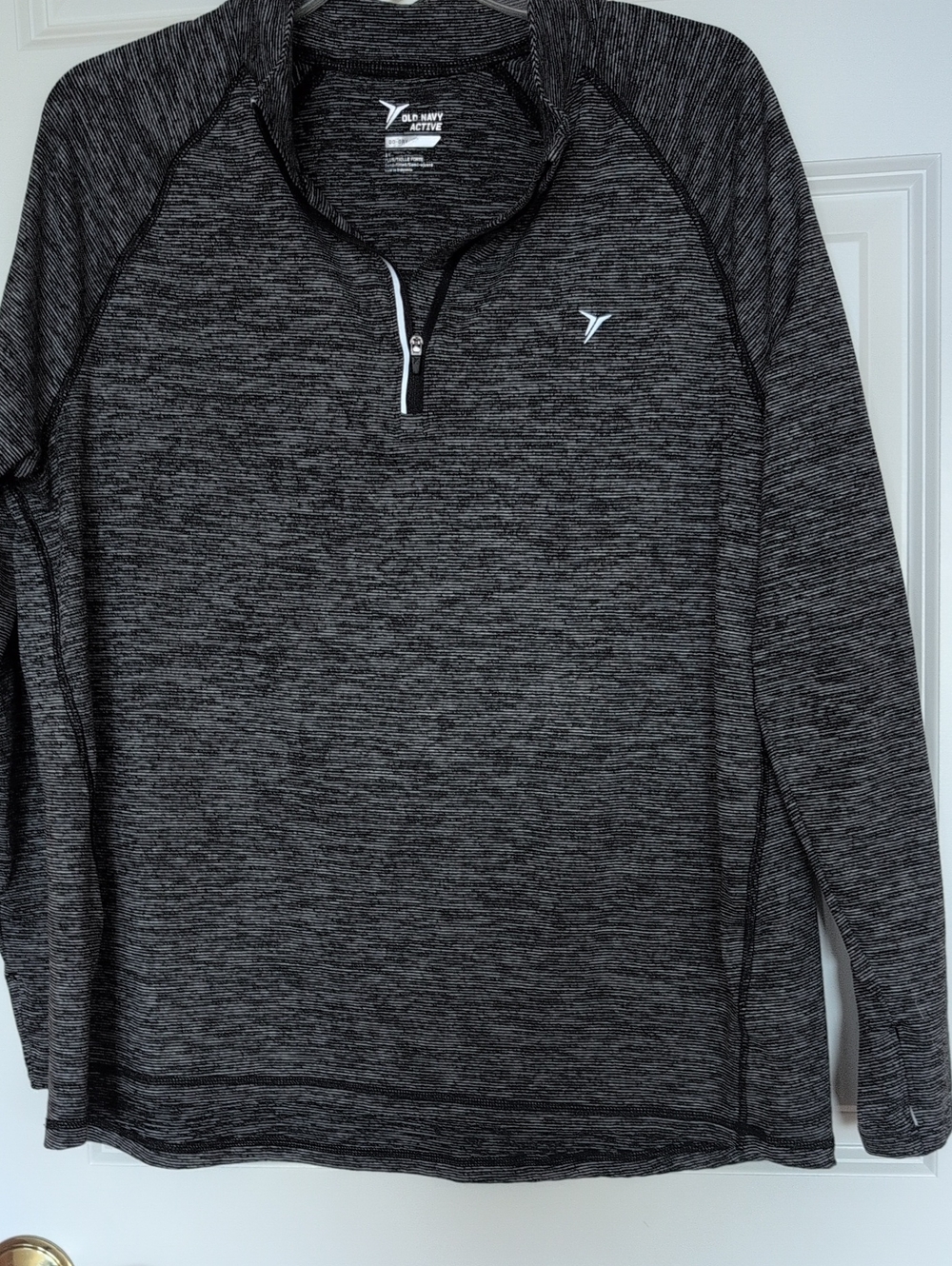Old Navy Women’s Heathered Charcoal Quarter-Zip Active Pullover